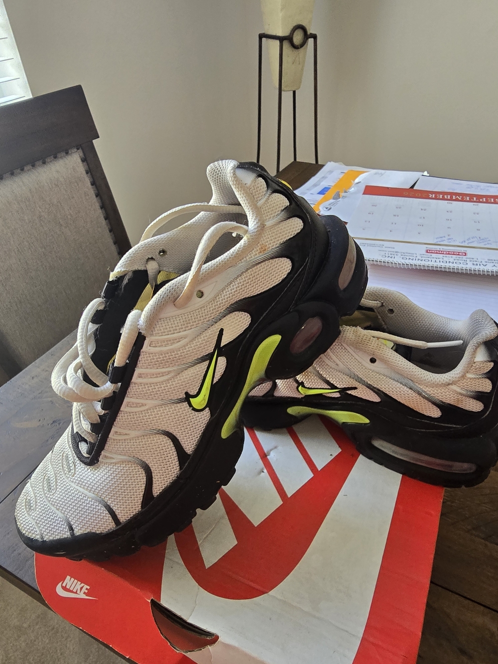 Nike Kids Black and White Sneakers with Neon Yellow Accents. Great Price